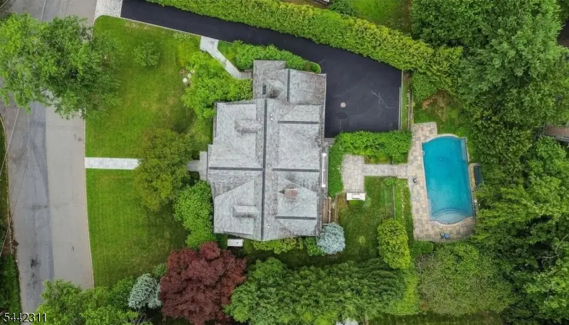 281 Long Hill Dr, Short Hills, NJ 07078 - #2