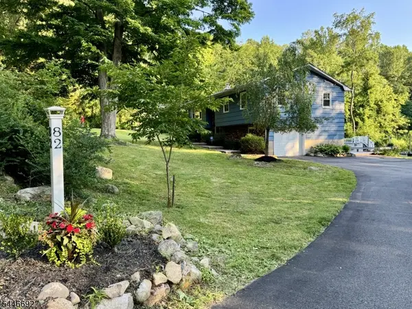82 Catswamp Rd, Allamuchy Twp., NJ 07840