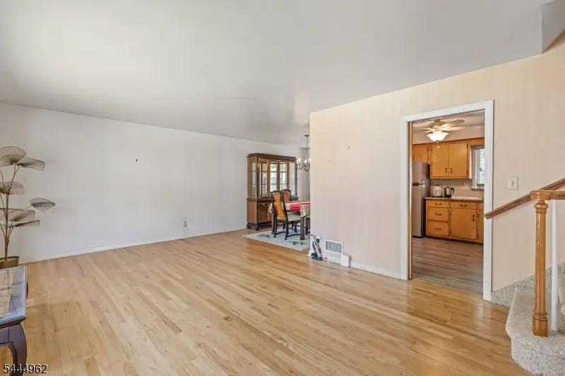 9 Westminster Ter, West Orange, NJ 07052 - #3