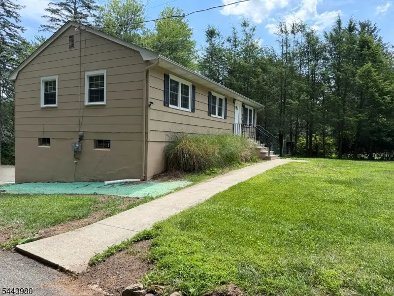40 Ridge Rd, Mount Olive, NJ 07828 - #3