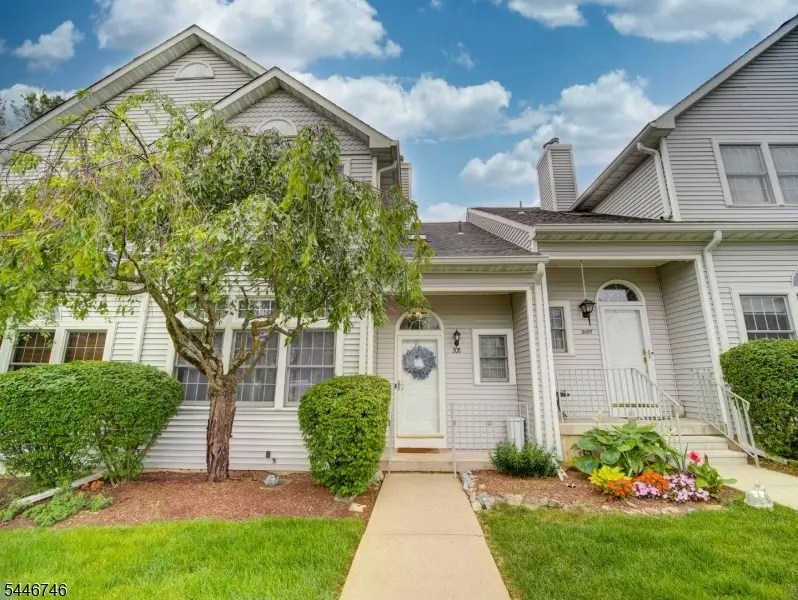 208 Harvard Dr, Independence, NJ 07840 - #1