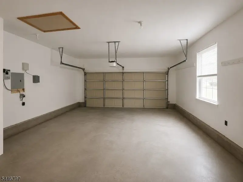 141 Coburn Rd #1, Hopewell, NJ 08534 - #3