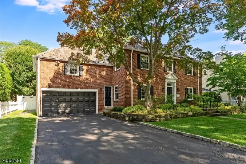 4 Marquette Rd, Upper Montclair, NJ 07043 - #1