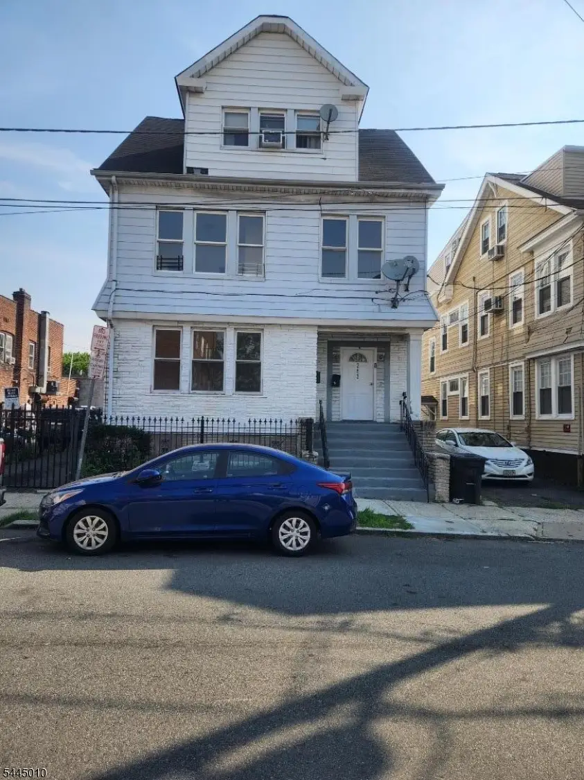 283 Lehigh Ave #3, Newark, NJ 07112 - #1