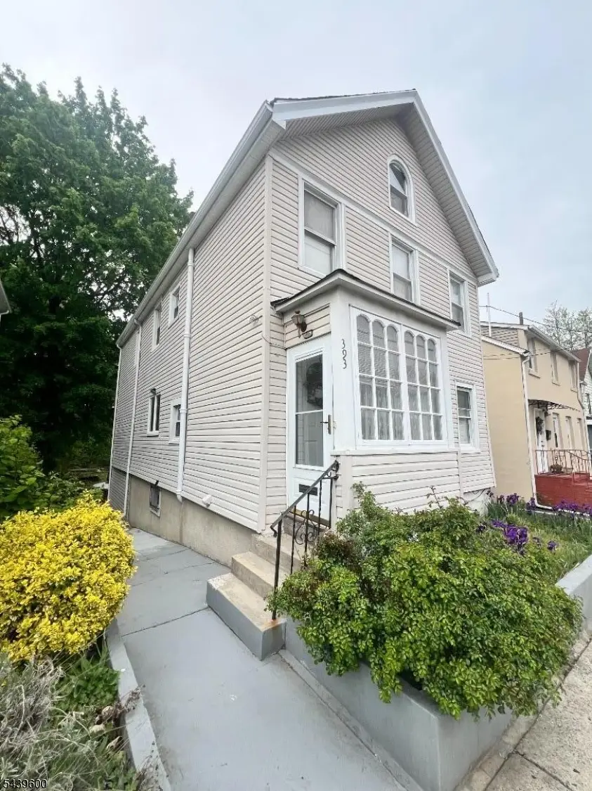 393 Glenwood Ave, East Orange, NJ 07017 - #3