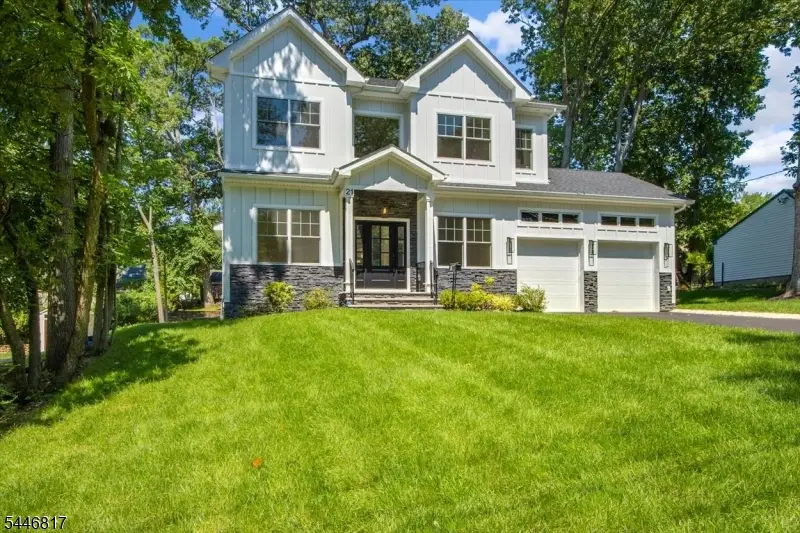 21 Maplewood Dr, Livingston, NJ 07039 - #3
