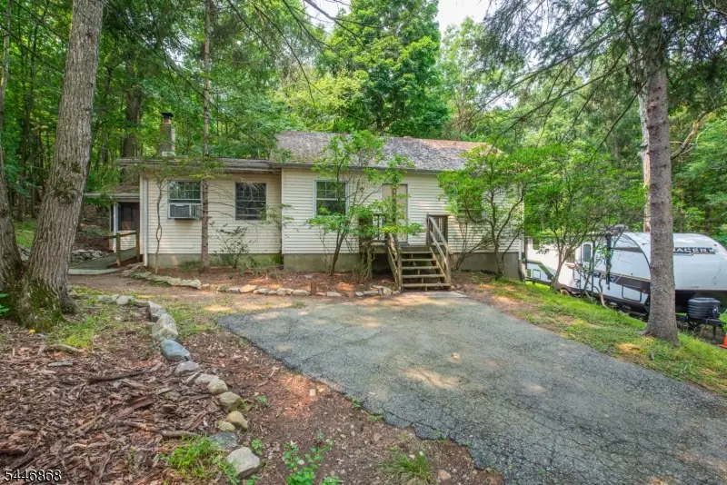 197 Snake Den Rd, Wanaque, NJ 07465 - #2