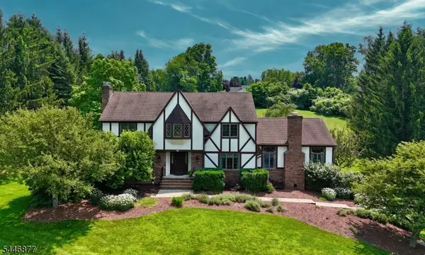 34 Deire Dr, Sparta Twp., NJ 07871