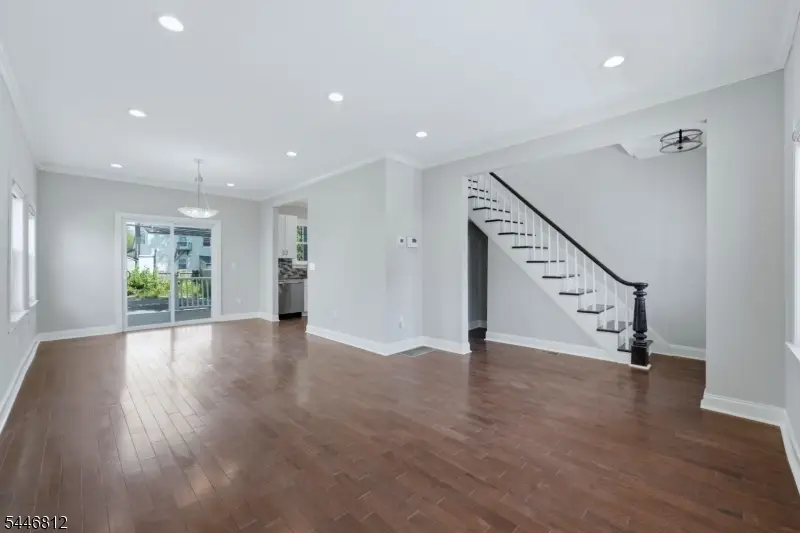 526 S Clinton St, East Orange, NJ 07018 - #3