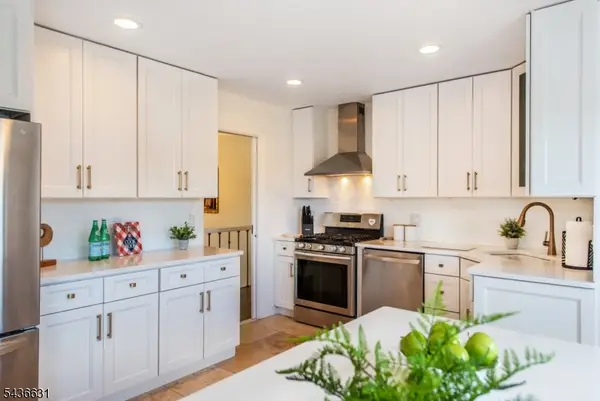 15 Bogert Place Aka 15, Clifton City, NJ 07013