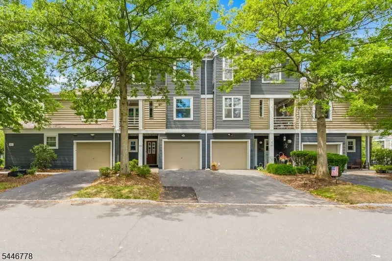 350 Greenfield Rd, Bridgewater, NJ 08807 - #2