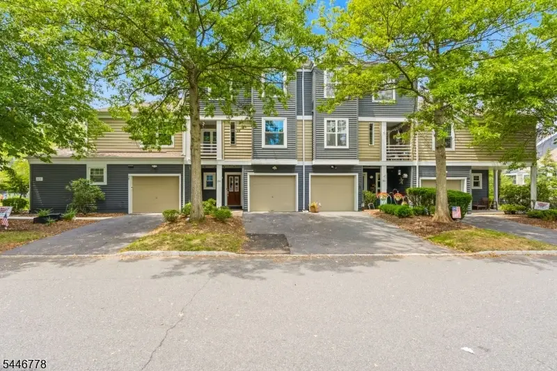350 Greenfield Rd, Bridgewater, NJ 08807 - #3