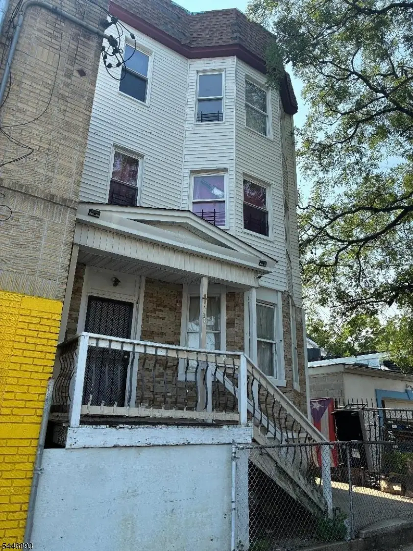 468 S 18th St #3, Newark, NJ 07103 - #2