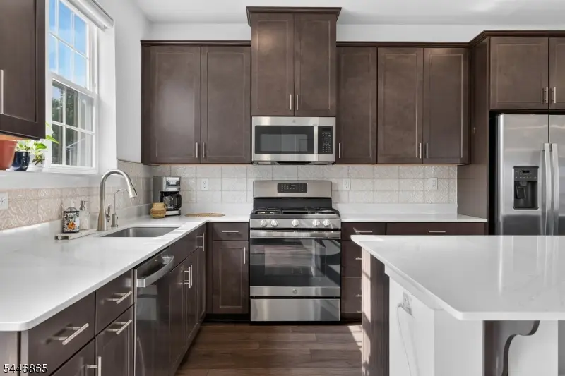 2 Coogan Ct, Parsippany Troy Hills, NJ 07950 - #3