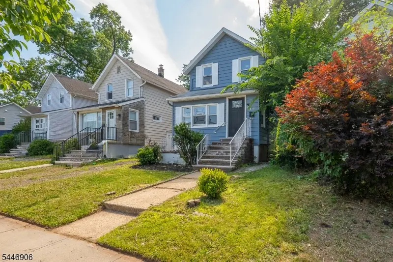 810 Spruce St, Roselle, NJ 07203 - #1