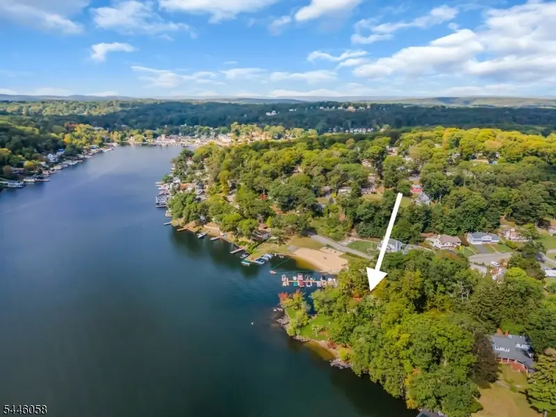 22 Ithanell Rd, Hopatcong, NJ 07843 - #1