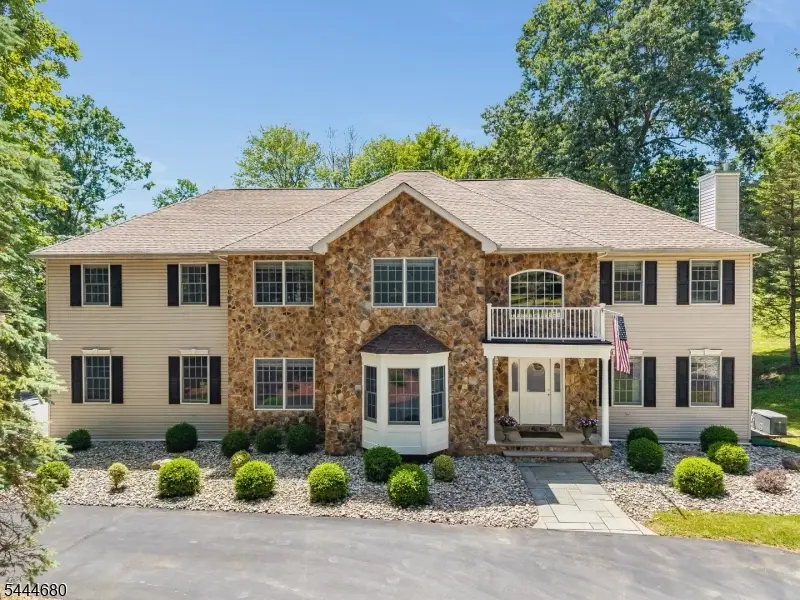 5 Elk Ridge Rd, Lebanon, NJ 07830 - #1