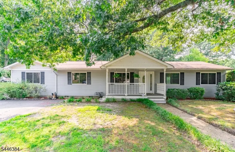 18 N Hope Chapel Rd, Jackson, NJ 08527 - #1