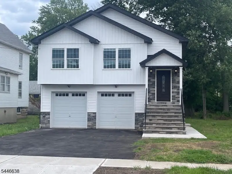 217 W 2nd Ave, Roselle, NJ 07203 - #1