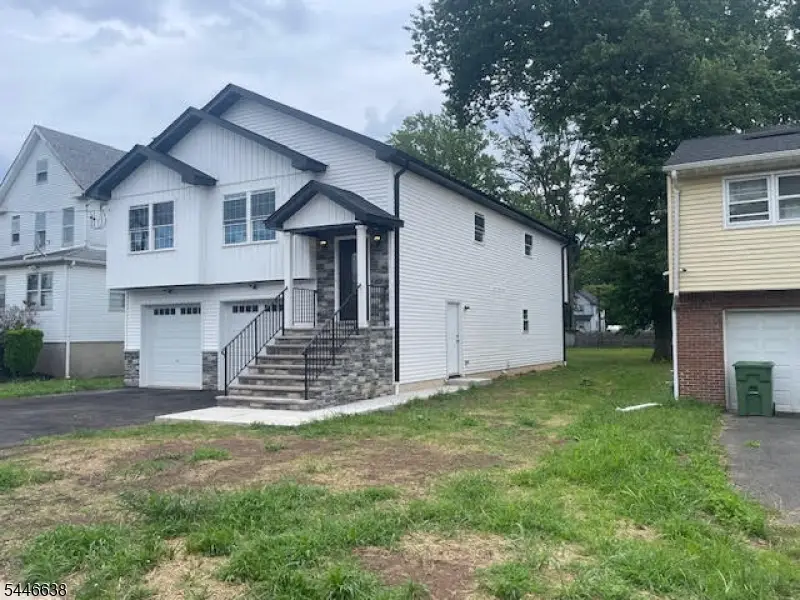 217 W 2nd Ave, Roselle, NJ 07203 - #2