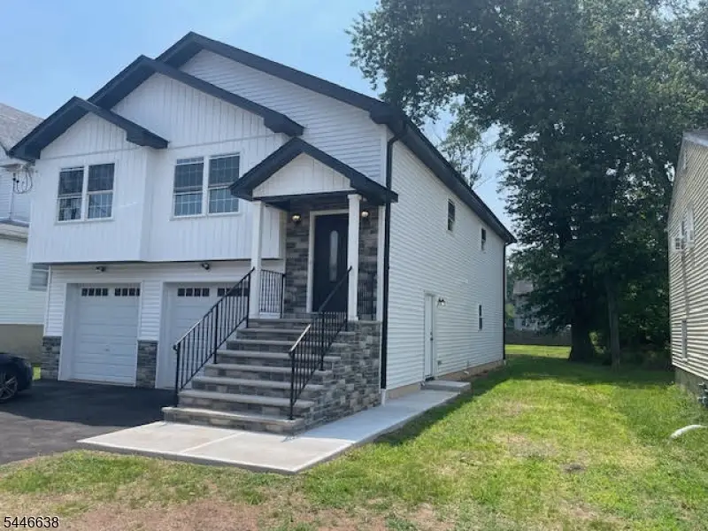 217 W 2nd Ave, Roselle, NJ 07203 - #3