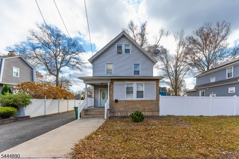 312 E 1st Ave, Roselle, NJ 07203 - #1