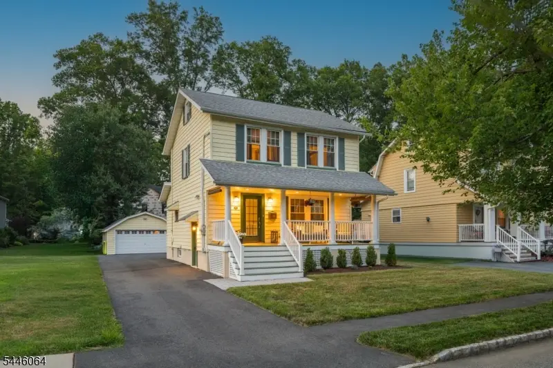 20 Lincoln Ave, Livingston, NJ 07039 - #1