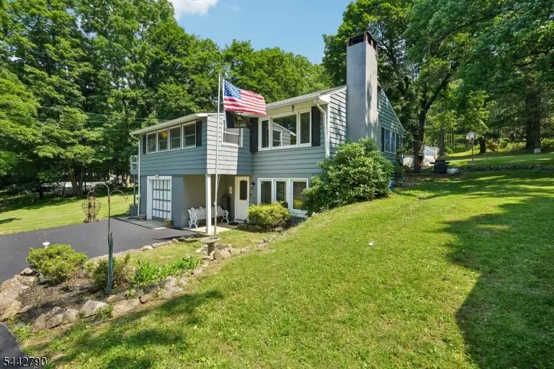 14 Bunnvale Rd, Lebanon, NJ 07830 - #1