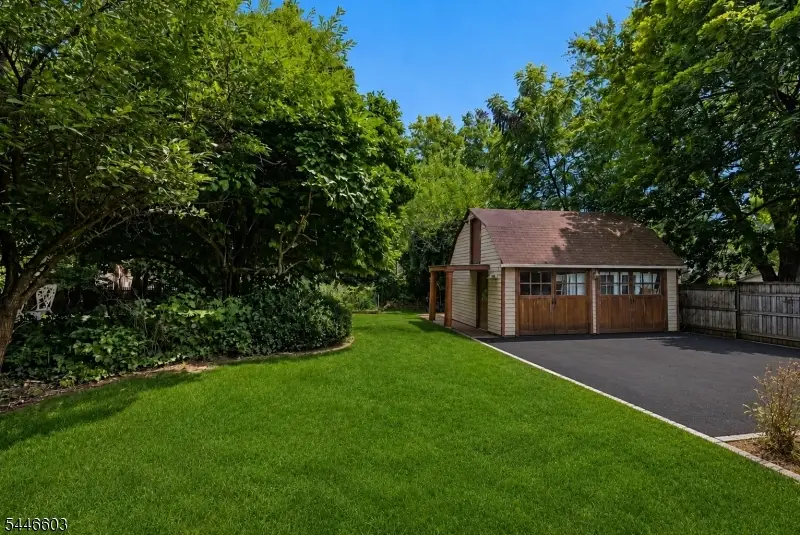 123 Hillside Ave, Livingston, NJ 07039 - #2