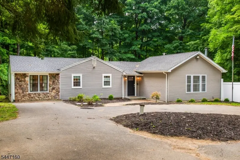105 Drakestown Rd, Washington, NJ 07840 - #1