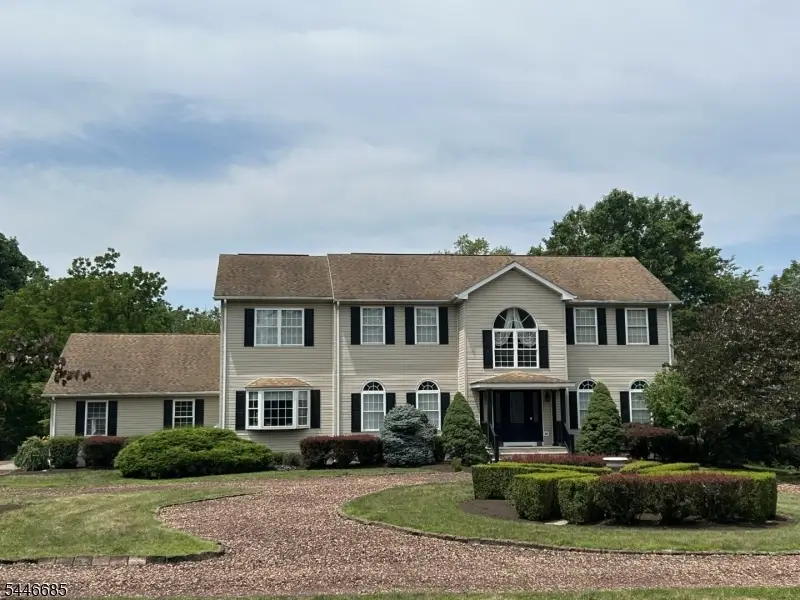 32 Coddington Rd, Whitehouse Station, NJ 08889 - #2