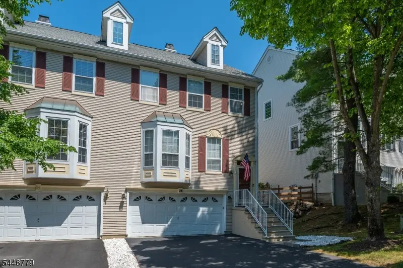 20 Bobolink Ct, Wayne, NJ 07470 - #2