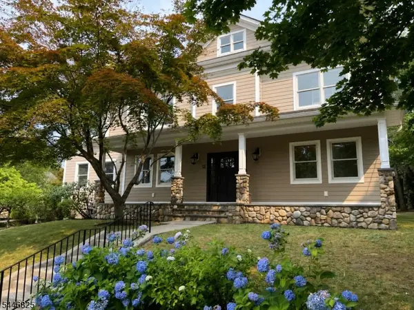 11 Fairwood Rd, Madison Boro, NJ 07940