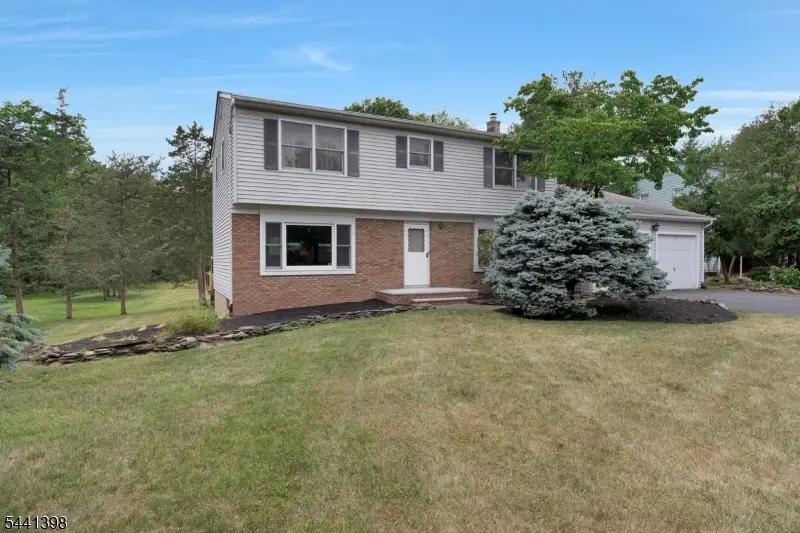 19 Renfro Rd, Franklin, NJ 08873 - #3