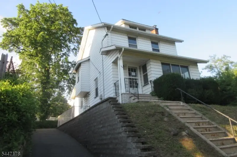 160 Tappan Ave, Belleville, NJ 07109 - #3