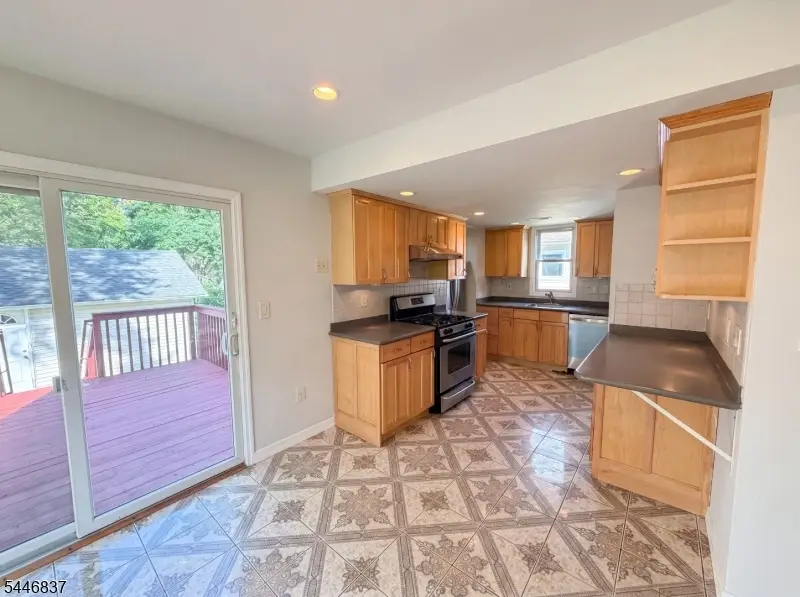 506 Lyons Rd, Basking Ridge, NJ 07920 - #2