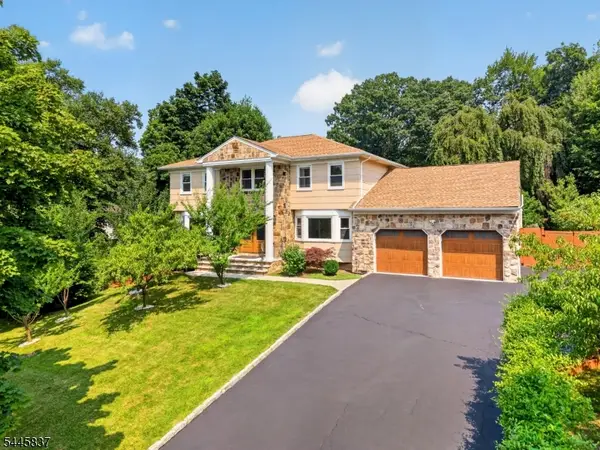 4 Le Mans Pl, Montville Twp., NJ 07045