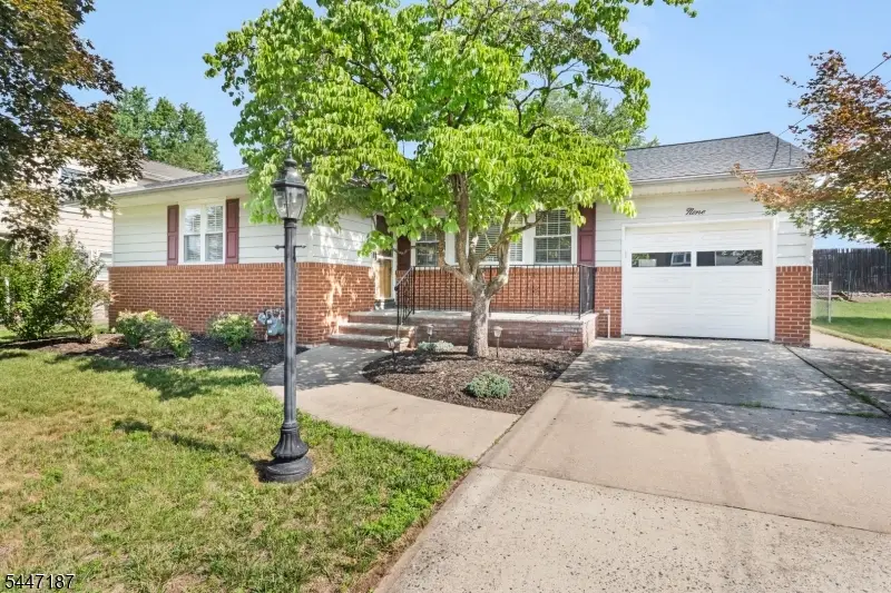 9 Riviera Dr, Somerville, NJ 08876 - #1