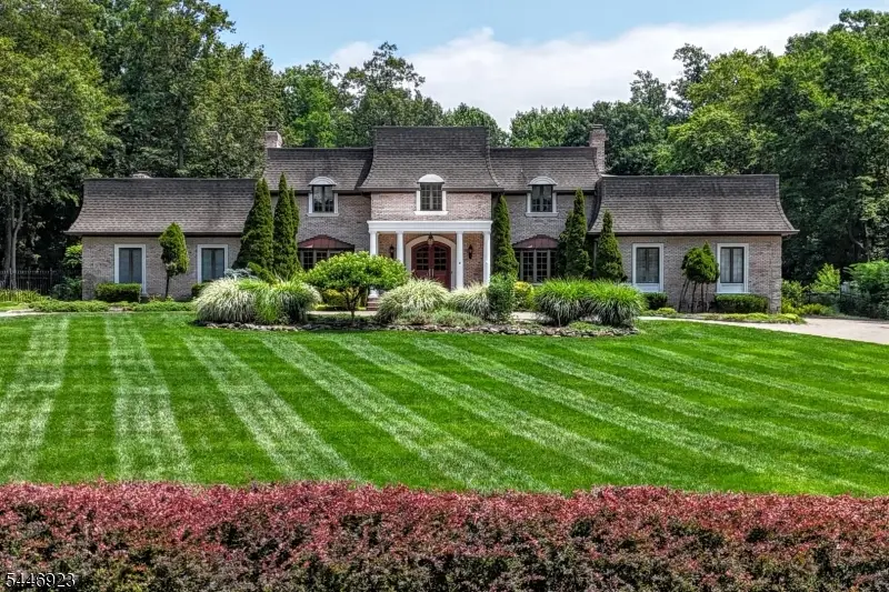 21 Baldwin Rd, Saddle River, NJ 07458 - #3