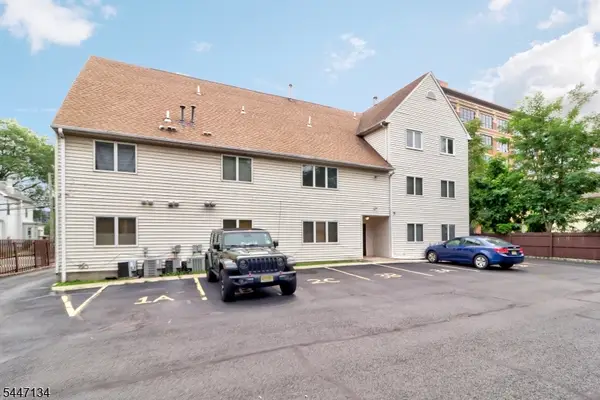 14-18 Lawrence St, Bloomfield Twp., NJ 07003