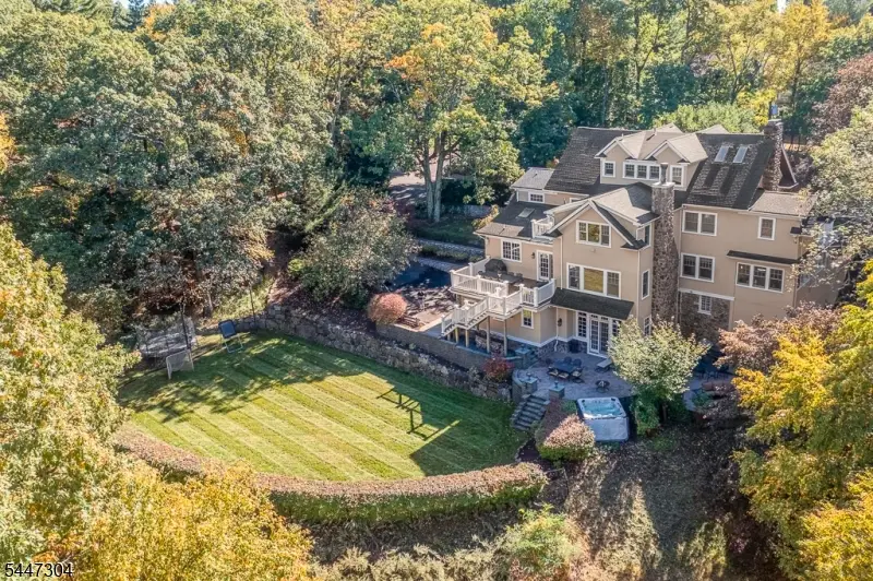 151 Lookout Rd, Mountain Lakes, NJ 07046 - #1