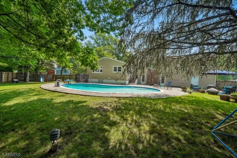 28 Brookside Pl, Livingston, NJ 07039 - #2