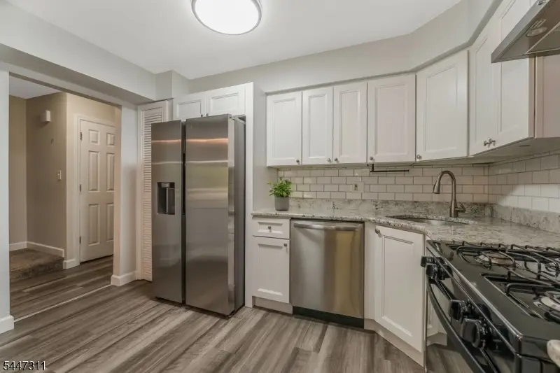 3 Chelsea Cir, Flemington, NJ 08822 - #3