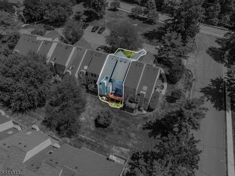 274 Morning Glory Ct, Whitehouse Station, NJ 08889 - #3