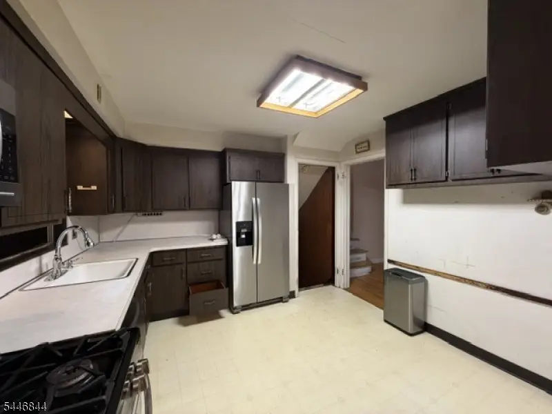 1008 Windsor Rd, Teaneck, NJ 07666 - #2