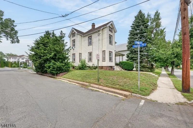 126 Cedar St, South Bound Brook, NJ 08880 - #3