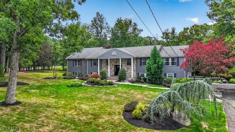 10 Berkshire Dr, Warren, NJ 07059 - #1