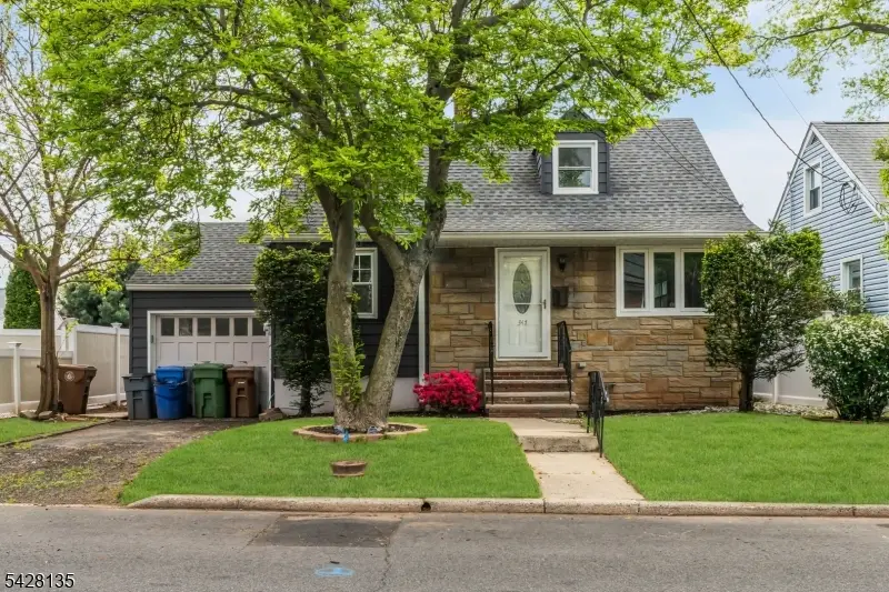 347 Livingston Rd, Linden, NJ 07036 - #2