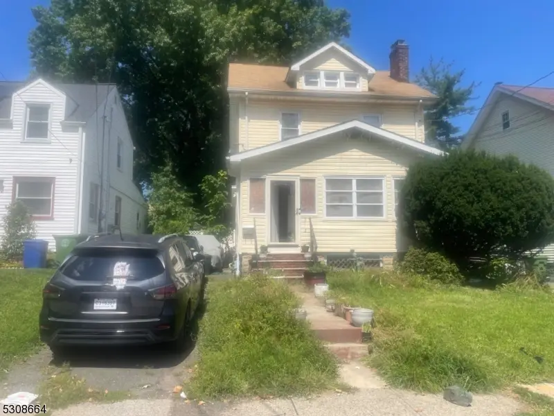 312 W 2nd Ave, Roselle, NJ 07203 - #2