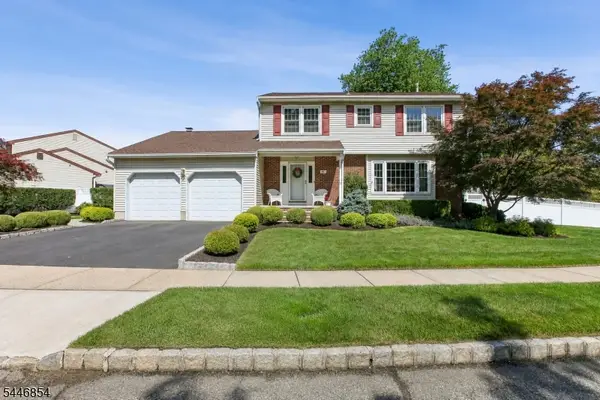4 Van Loan Ave, Sayreville Boro, NJ 08872